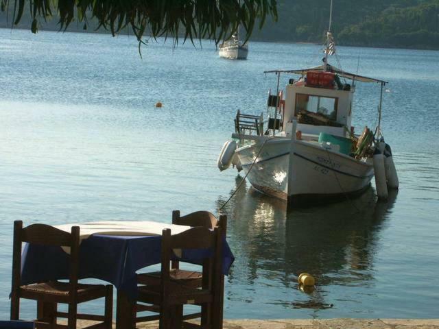 Wellanidia Cottage Skoutari Gythio Bagian luar foto